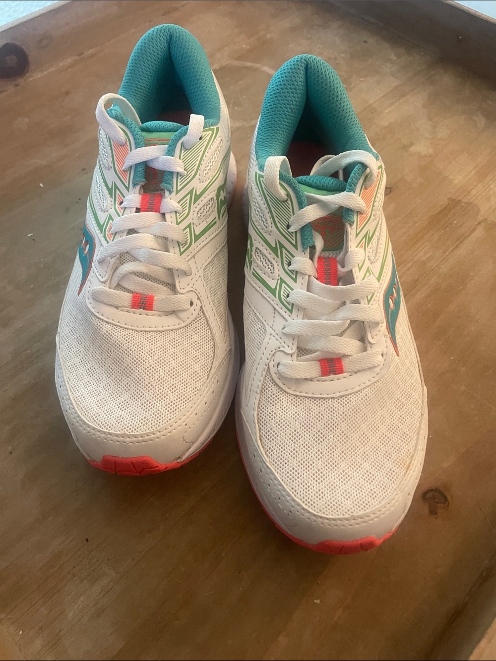 Saucony Cohesion 13 women’s running White Teal Coral Athletic Sneakers